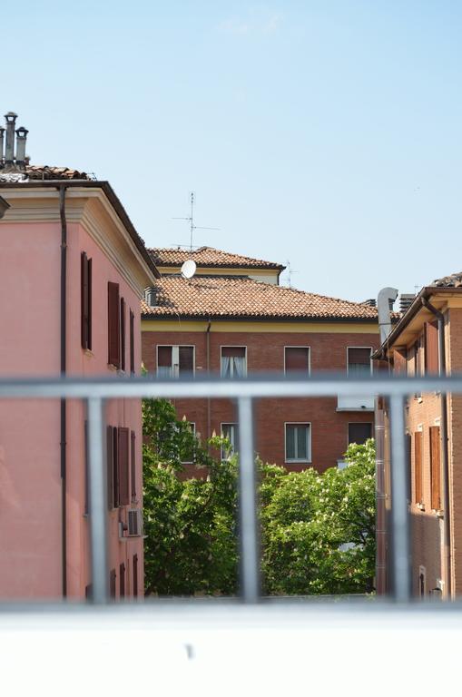 R&B La Pomposa Dei Motori Otel Modena Dış mekan fotoğraf